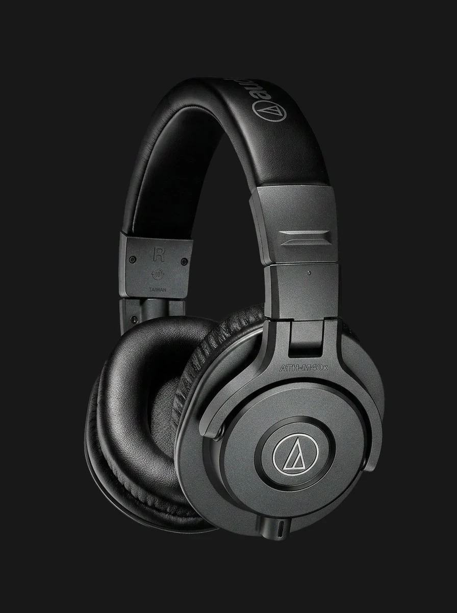 ATH M40x ATH M40x - Realtime Studio podcast studio equipment